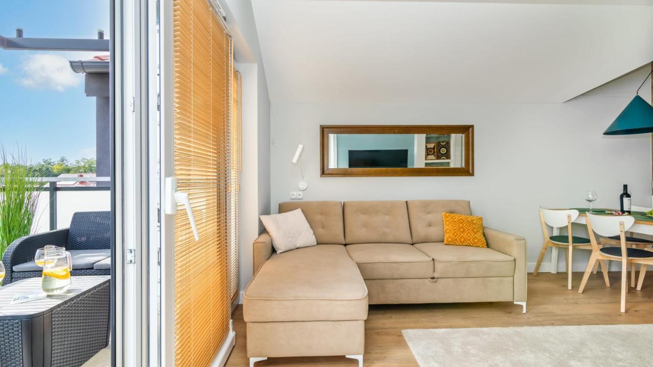 Port Krynica Apartamenty Krynica Morska Exteriör bild